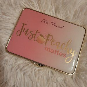 Too Faced Just Peachy matte palette